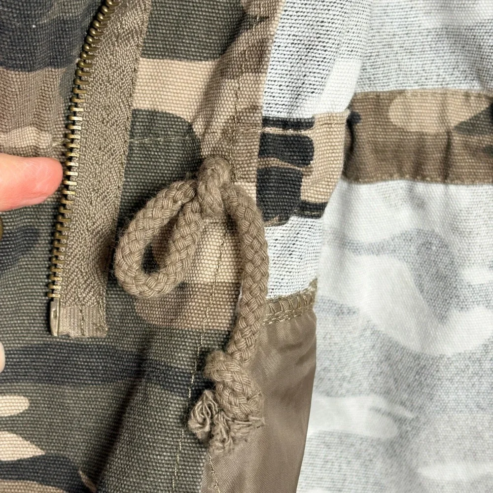 AQUA Camo Utility Jacket Womens Medium Green Good Rhinestone Embellished Cotton